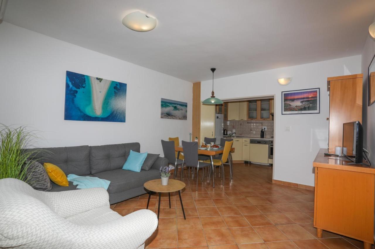 Adria Apartment Hvar Town Esterno foto